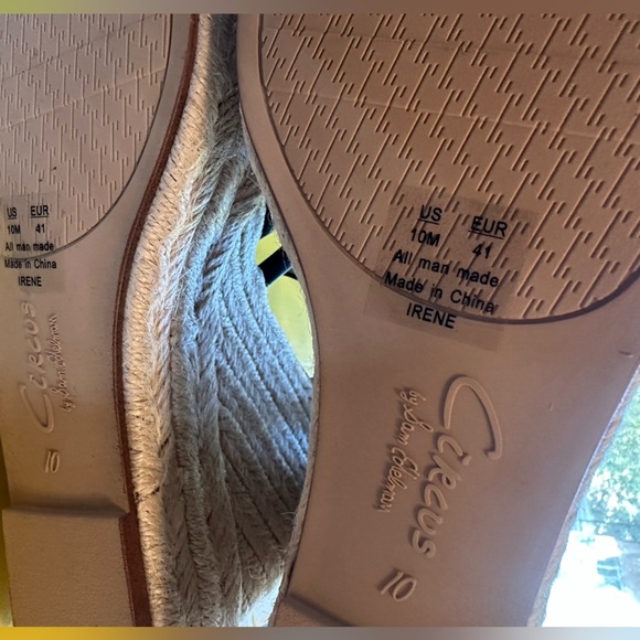 Circus NY by
Sam Edelman
Irene Espdarille Platform, Size 10 NWB - Picture 10 of 12